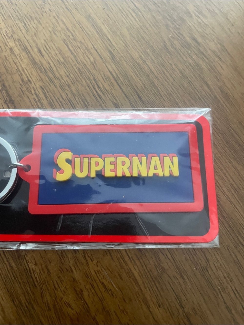 Red and Blue SUPERNAN Keychain Phone Accessory - Picture 3 of 3